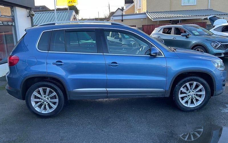 Used VW Tiguan SE 140 HP (102 kW) 2013 Blue SUV