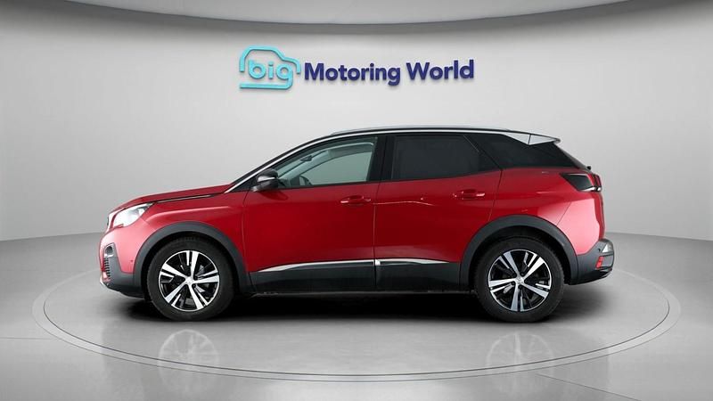 Used Peugeot 3008 Allure 130 HP (95 kW) 2017 Red SUV