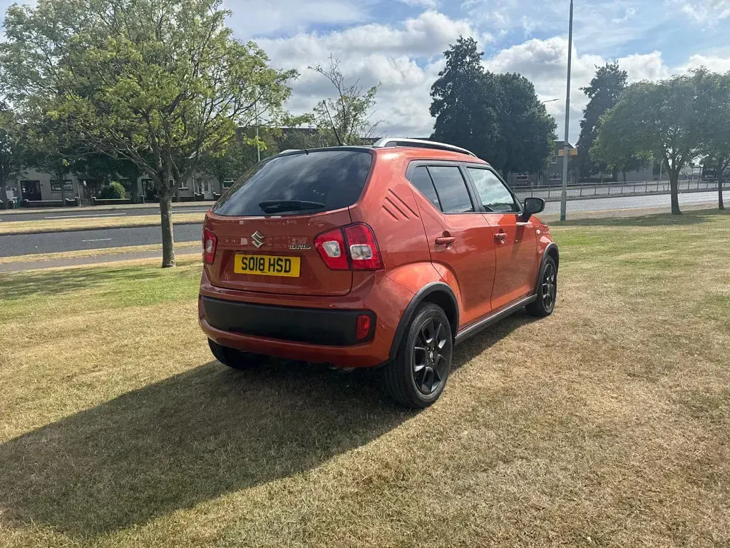 Used Suzuki Ignis SZ-T 90 HP (66 kW) 2018 Orange SUV