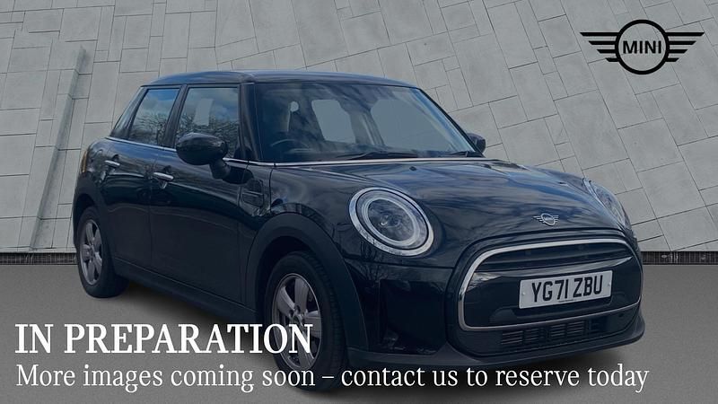 Used Mini Cooper Classic 136 HP (100 kW) 2021 Black Hatchback