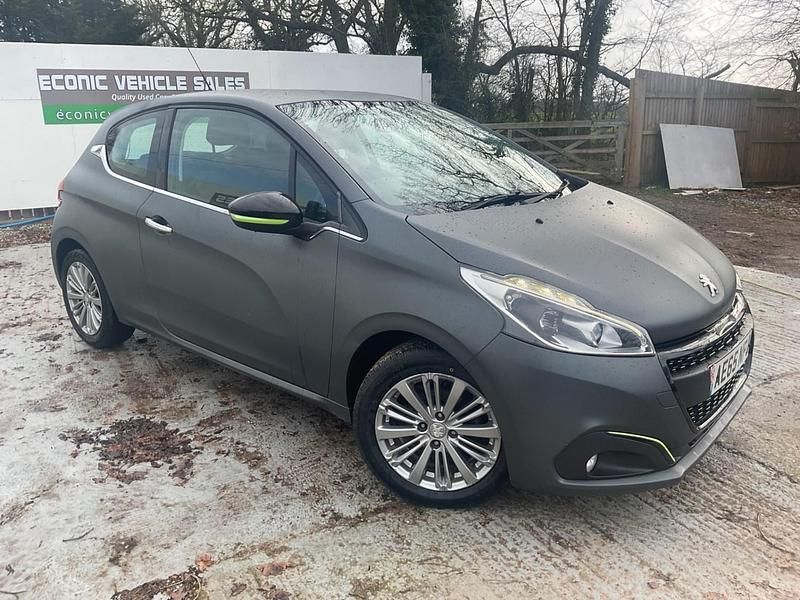 Used Peugeot 208 Active 2015 Silver Hatchback