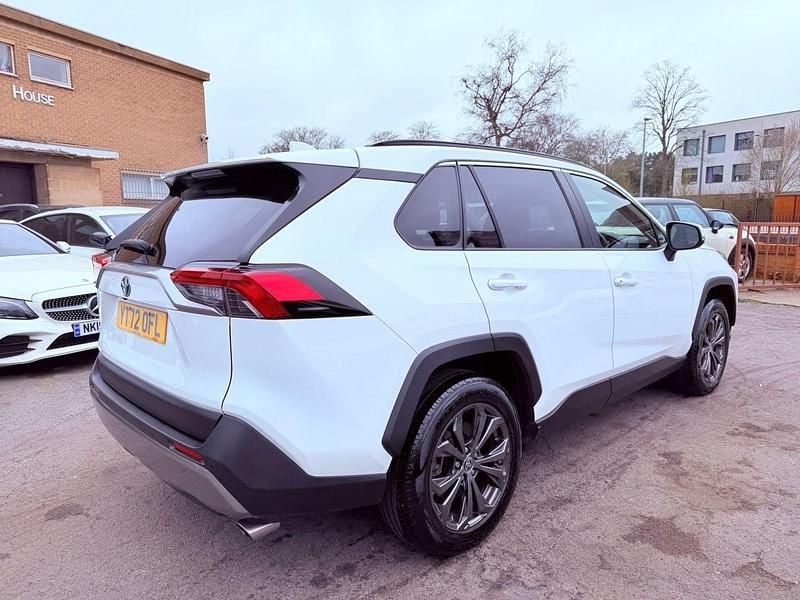 Used Toyota RAV4 Design 2022 White SUV