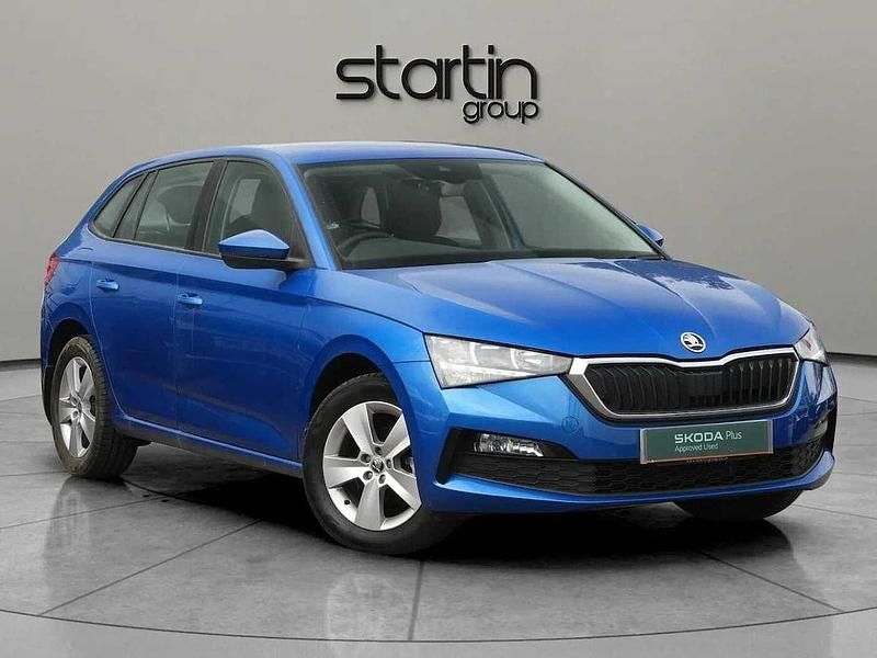 Race blue metallic Used 2023 Skoda Scala SE Hatchback | £13,950 (Fair price) - Image 1/4