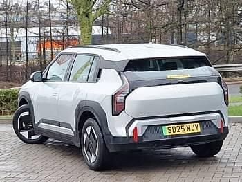 Used Kia EV3 Air 147 kW (201 HP) 2025 Silver SUV