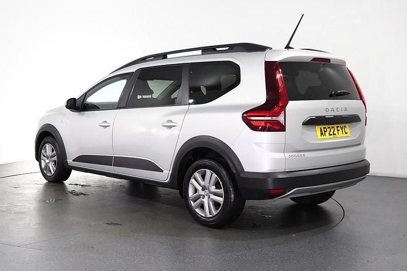Used Dacia Jogger Comfort 110 HP (80 kW) 2022 Grey MPV