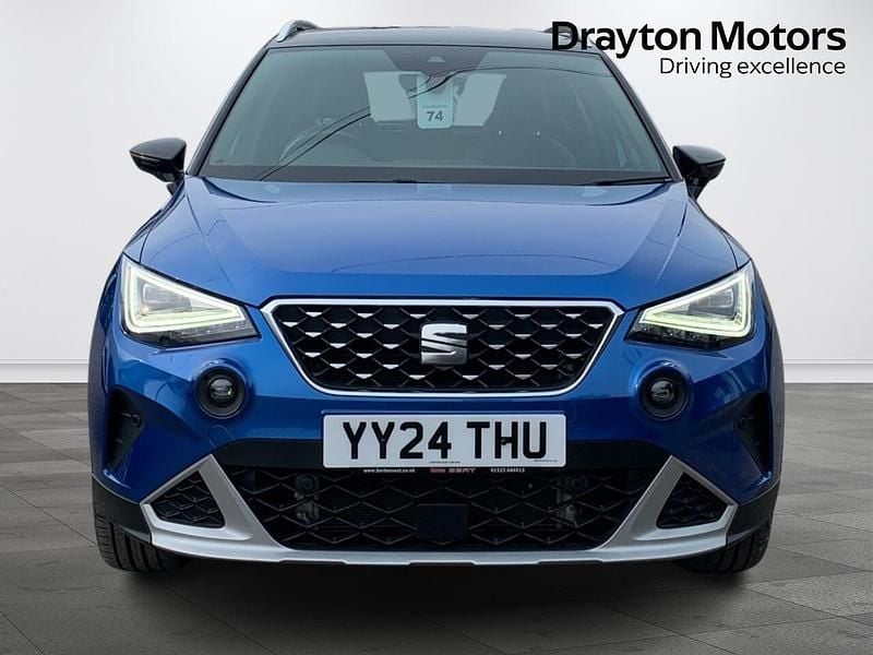 Used Seat Arona Xperience Lux 115 HP (84 kW) 2024 Blue SUV