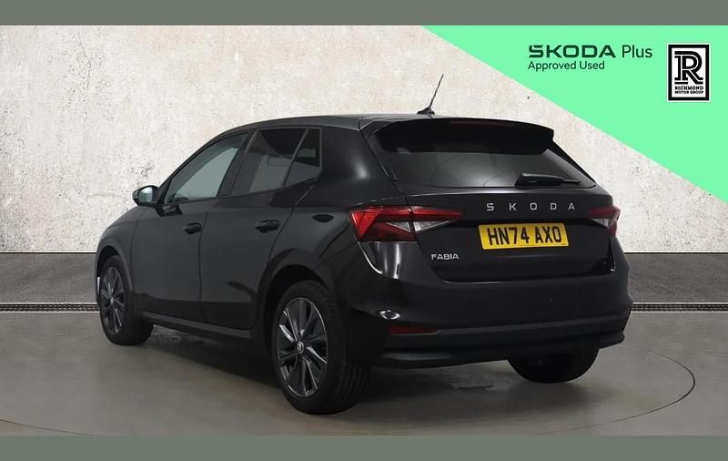 Used Skoda Fabia Colour Edition 116 HP (85 kW) 2024 Black Hatchback