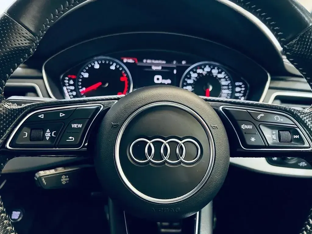 Used Audi A5 Sportback S-Line 190 HP (139 kW) 2019 Black Hatchback