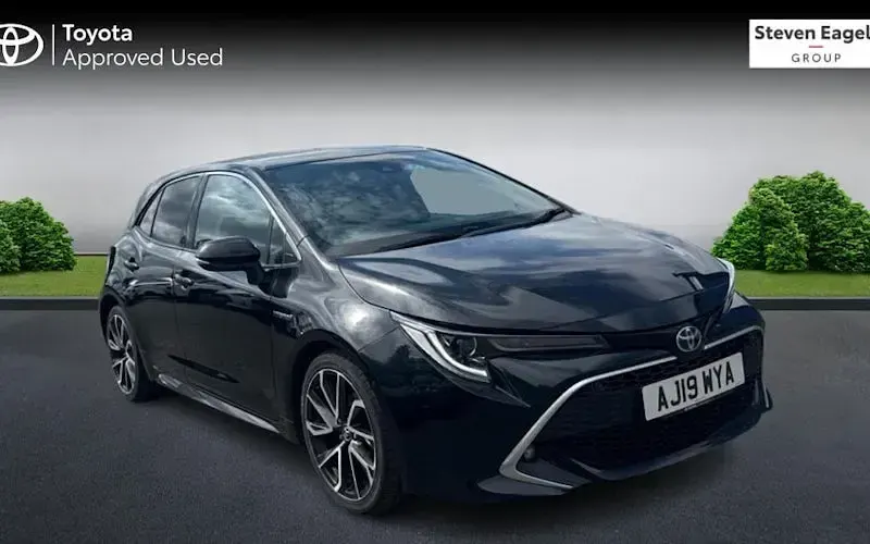 Used Toyota Corolla 122 HP (89 kW) 2022 Hatchback