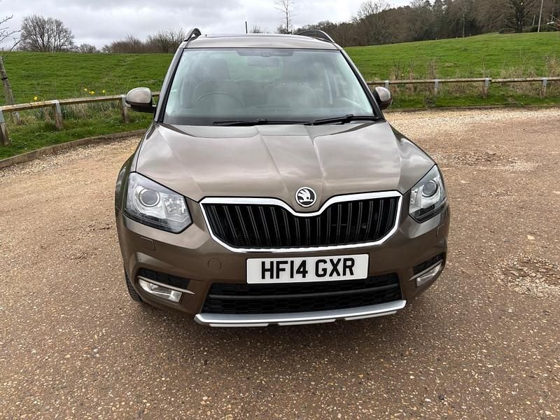 Used Skoda Yeti Elegance 105 HP (77 kW) 2014 Brown SUV