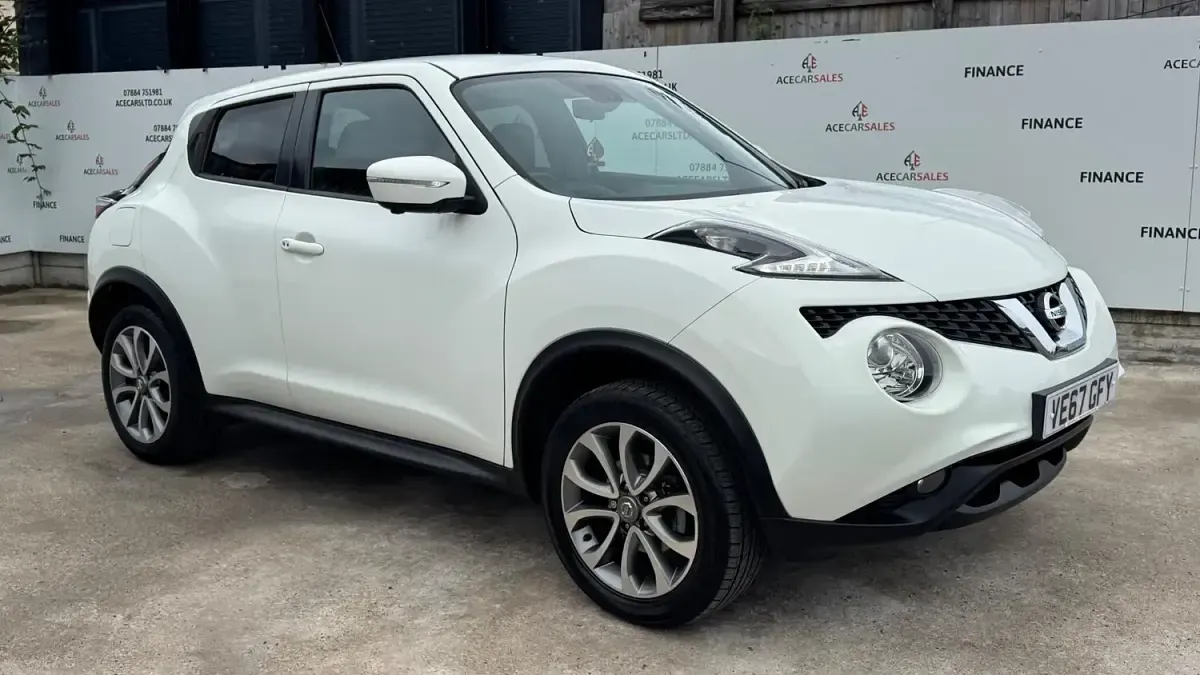 Used Nissan Juke Tekna 115 HP (84 kW) 2017 White SUV
