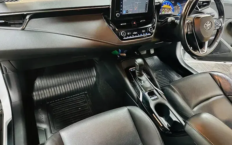 Usado Toyota Corolla Edition 184 HP (135 kW) 2021 Branco Carrinha