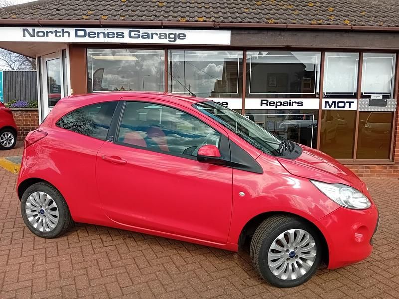 Used Ford Ka Zetec 2013 Red Hatchback