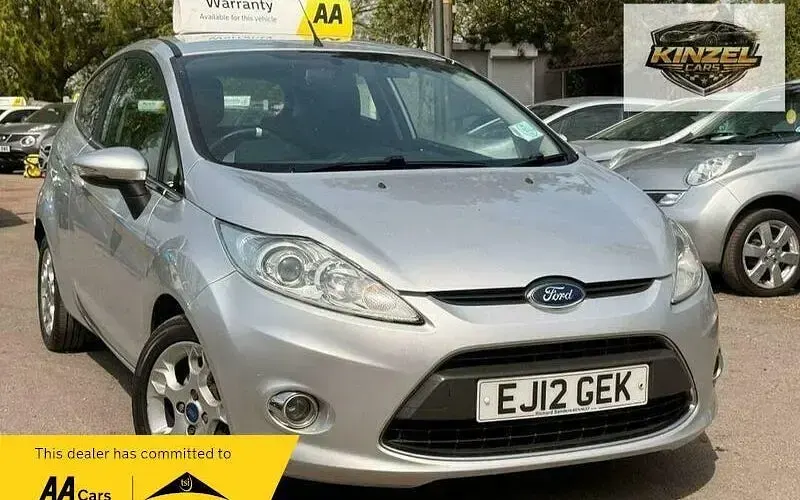 Used Ford Fiesta Zetec 97 HP (71 kW) 2012 Hatchback