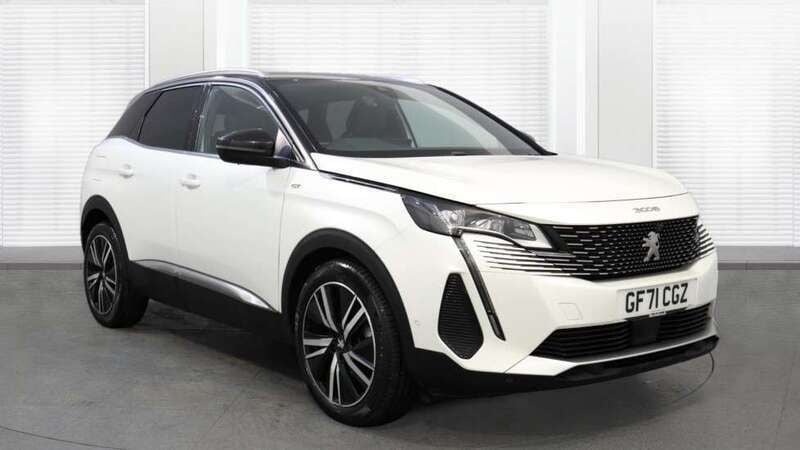 White Used 2021 Peugeot 3008 Premium Estate | £18,787 (Fair price) - Image 1/4