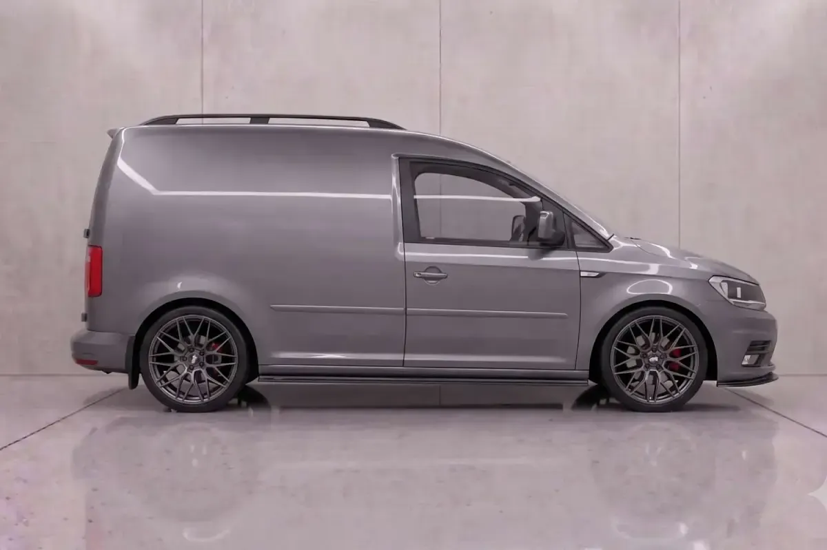 Used VW Caddy Highline 150 HP (110 kW) 2017 Grey MPV