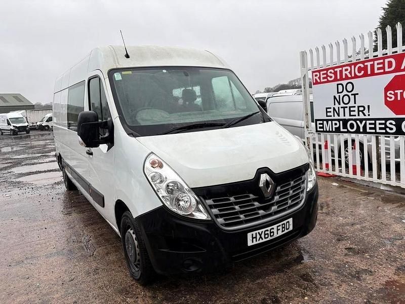 White Used 2016 Renault Master Business Van | £5,795 (Super price) - Image 1/4