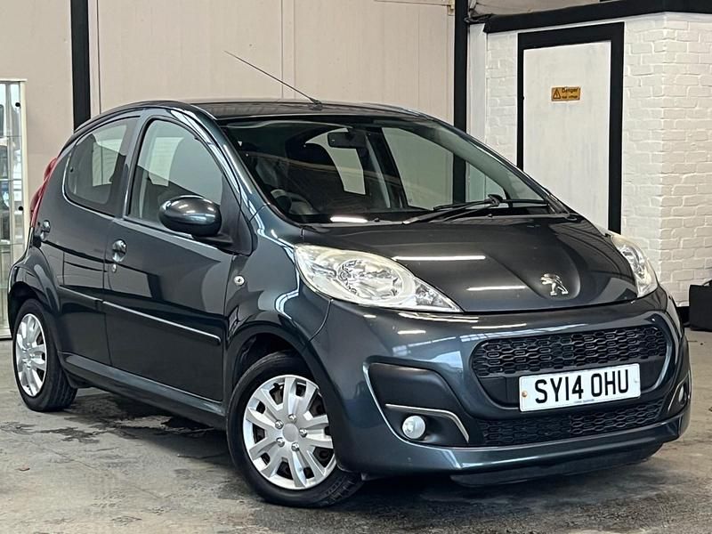Used Peugeot 107 Active 68 HP (50 kW) 2014 Grey Hatchback