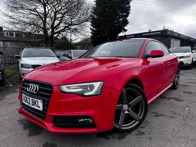 Begagnad Audi A5 Black Edition 245 HK (180 kW) 2012 Röd Sportkupé