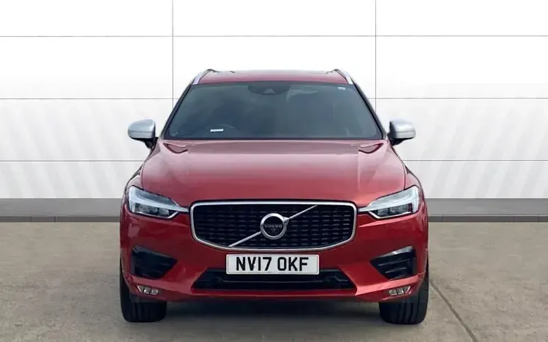 Used Volvo XC60 R-Design Pro 190 HP (139 kW) 2019 SUV