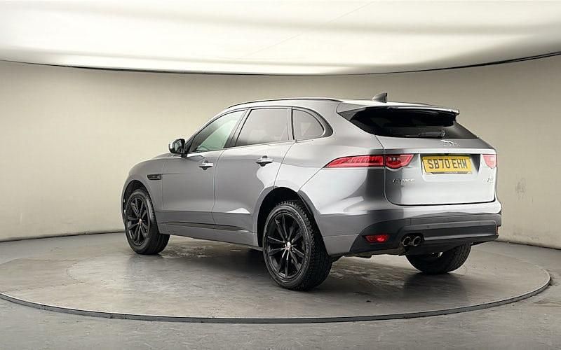 Used Jaguar F-Pace Chequered Flag 180 HP (132 kW) 2020 Eiger grey SUV