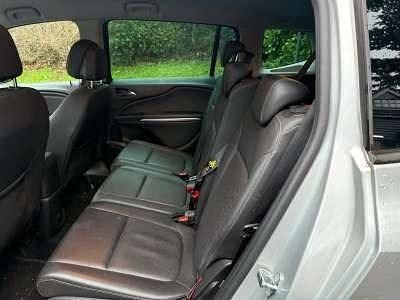Used Vauxhall Zafira SRi 2017 Sovereign silver MPV