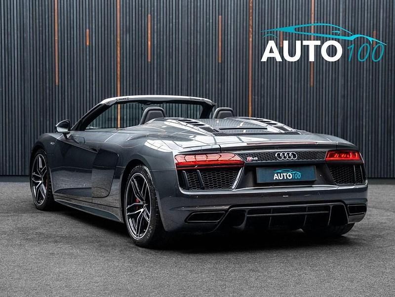 Usado Audi R8 Spyder Advanced 2017 Cinzento Cabrios