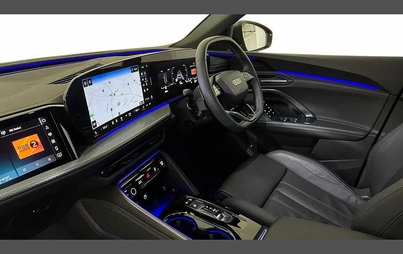 Used Audi Q5 Advanced 204 HP (150 kW) 2025 Grey SUV