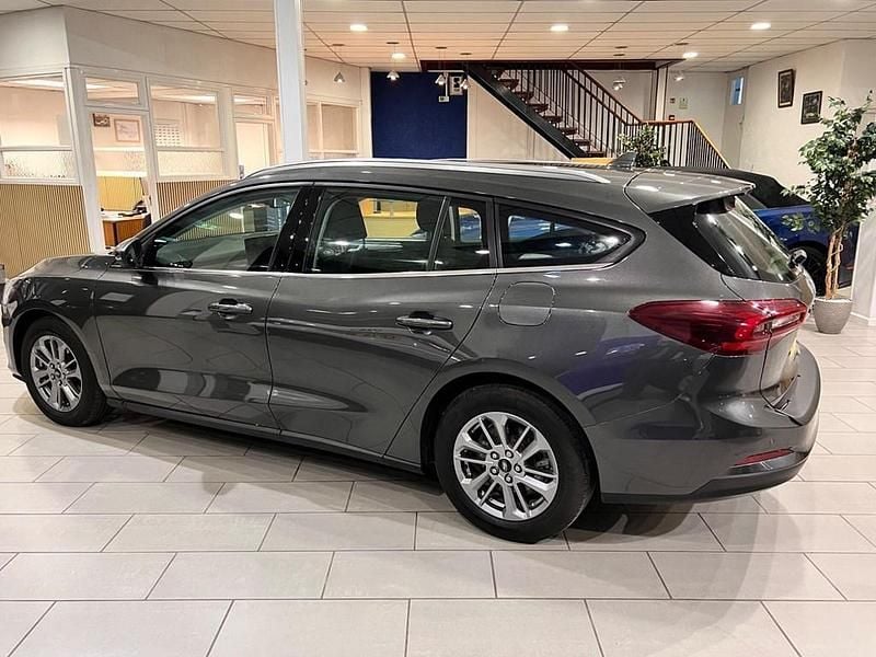 Used Ford Focus Titanium 125 HP (91 kW) 2024 Grey Estate