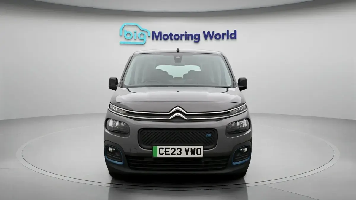 Used Citroën e-Berlingo Feel 100 kW (136 HP) 2023 Grey MPV