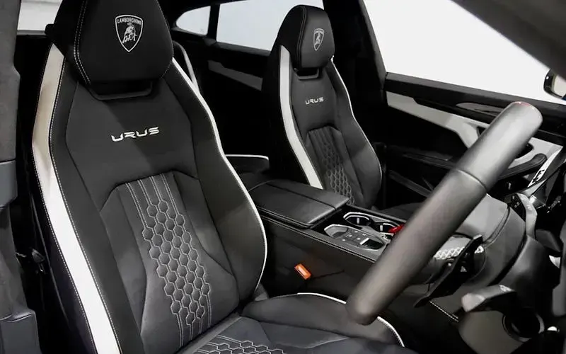 Used Lamborghini Urus 666 HP (489 kW) 2024 SUV