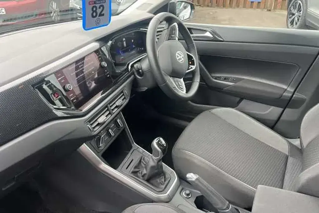Used VW Polo 80 HP (58 kW) 2024 Hatchback