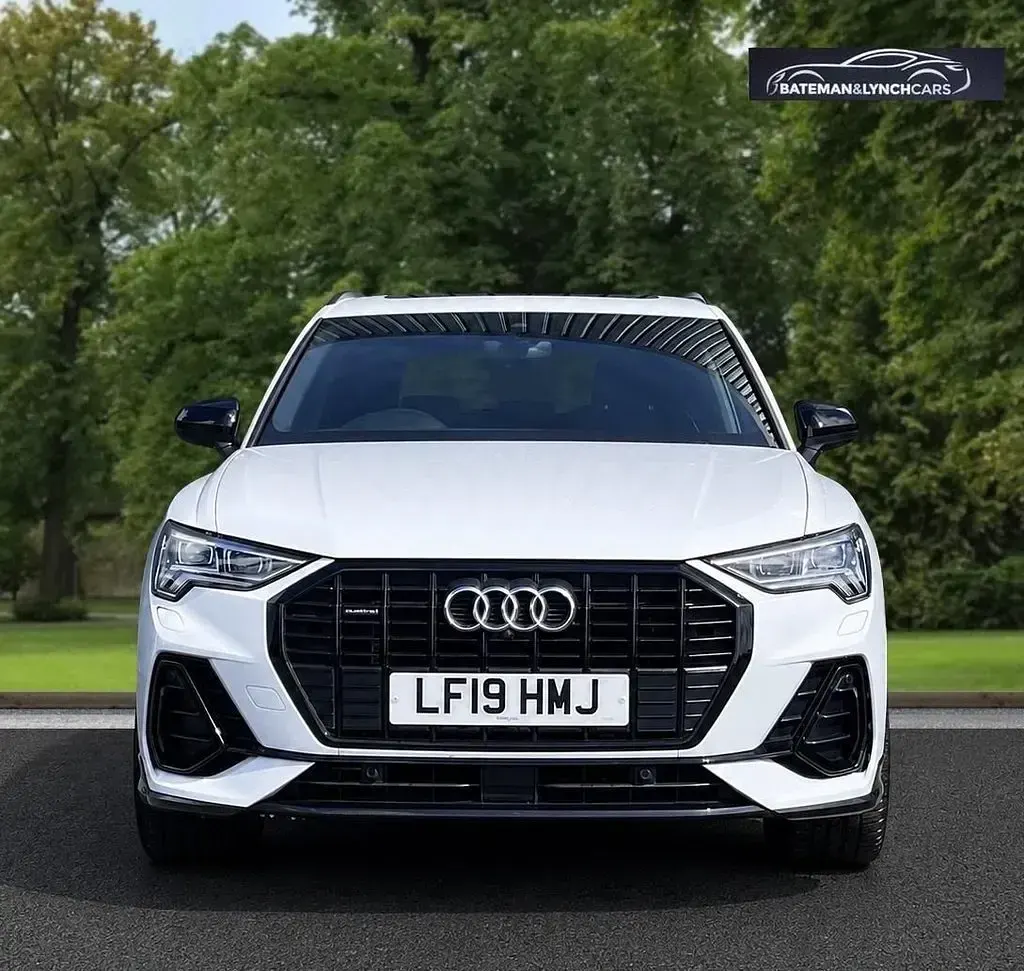 Used Audi Q3 Advanced 230 HP (169 kW) 2019 White SUV