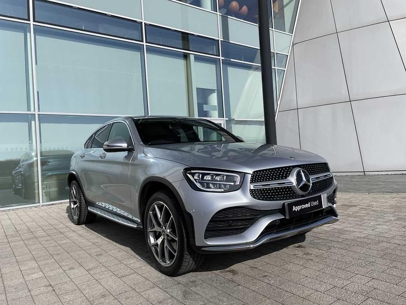 Used Mercedes GLC300 AMG Line Premium Plus 245 HP (180 kW) 2023 Silver Coupe