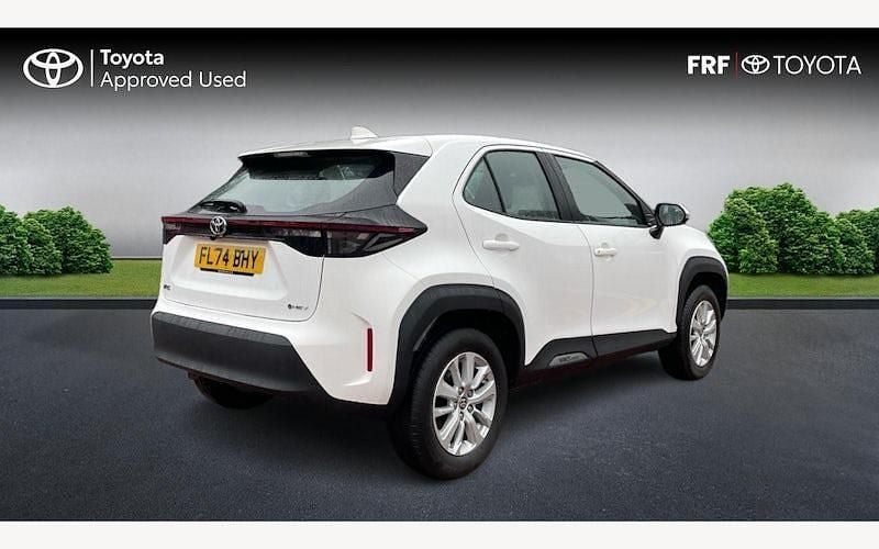 Used Toyota Yaris Hybrid 116 HP (85 kW) 2025 Estate