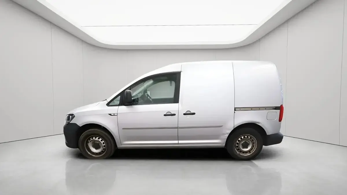 Used VW Caddy Startline 84 HP (61 kW) 2018 Silver MPV