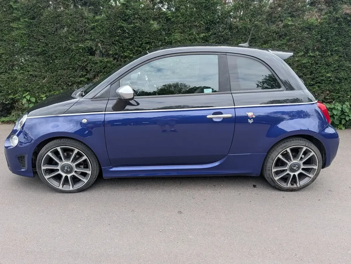 Used Abarth 595 Turismo 165 HP (121 kW) 2017 Multicolour Hatchback