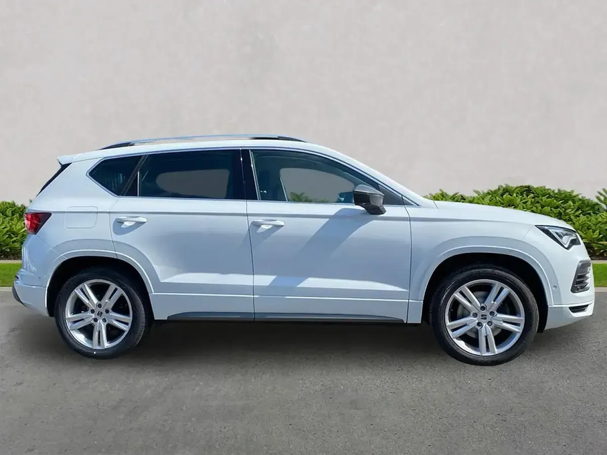 Used Seat Ateca 4Drive 190 HP (139 kW) 2022 White SUV