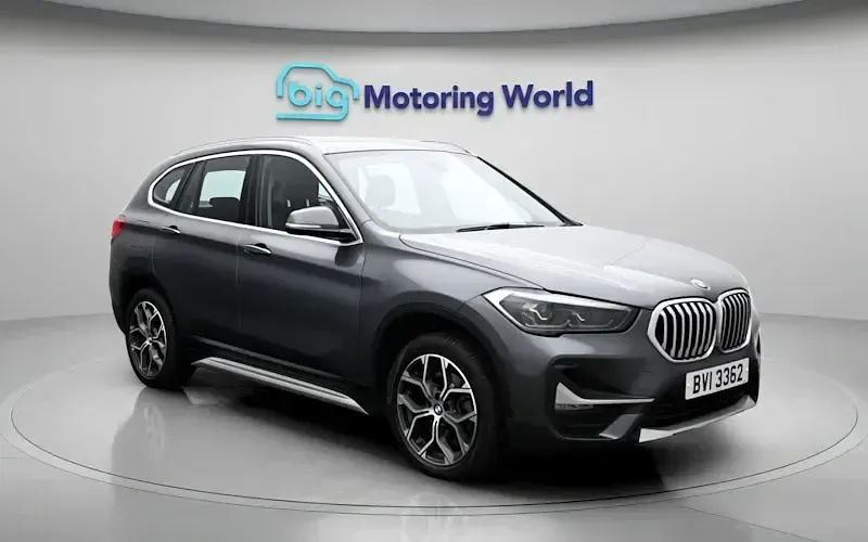 Usado BMW X1 xLine 178 CV (130 kW) 2022 Gris SUV