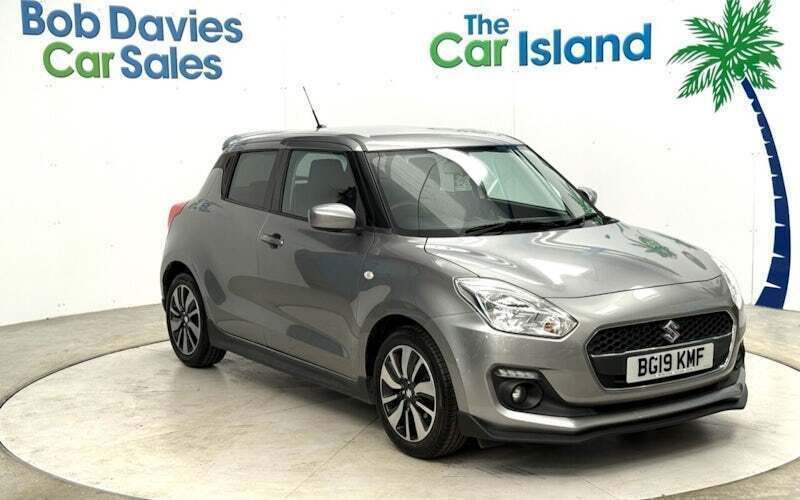 Silver Used 2019 Suzuki Swift Hatchback | £9,850 (Fair price) - Image 1/4