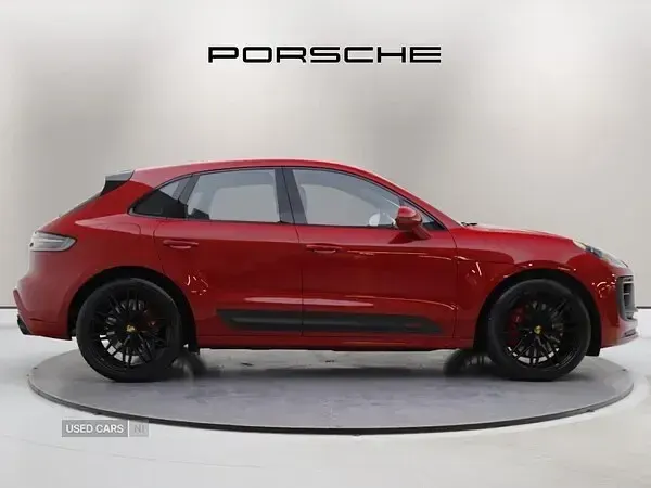 Used Porsche Macan GTS 434 HP (319 kW) 2023 Red SUV