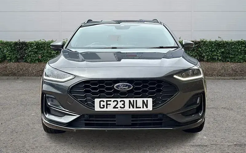 Used Ford Focus ST-Line X 125 HP (91 kW) 2023 Grey Estate