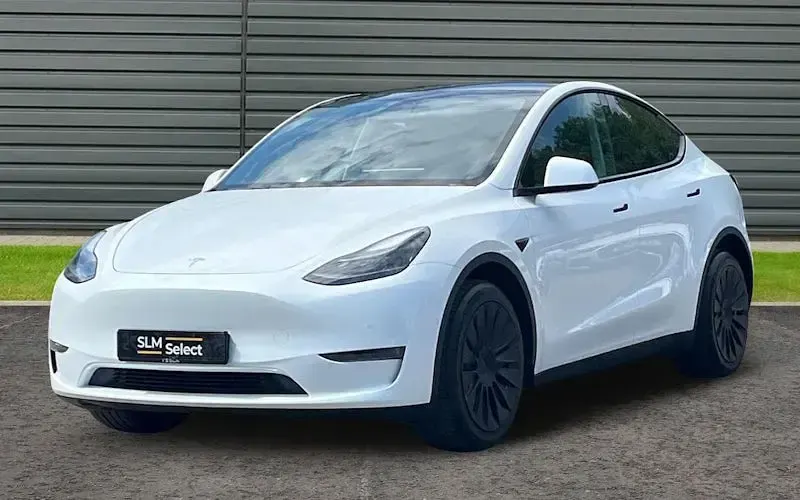 Used Tesla Model Y Long Range AWD 286 kW (389 HP) 2025 SUV