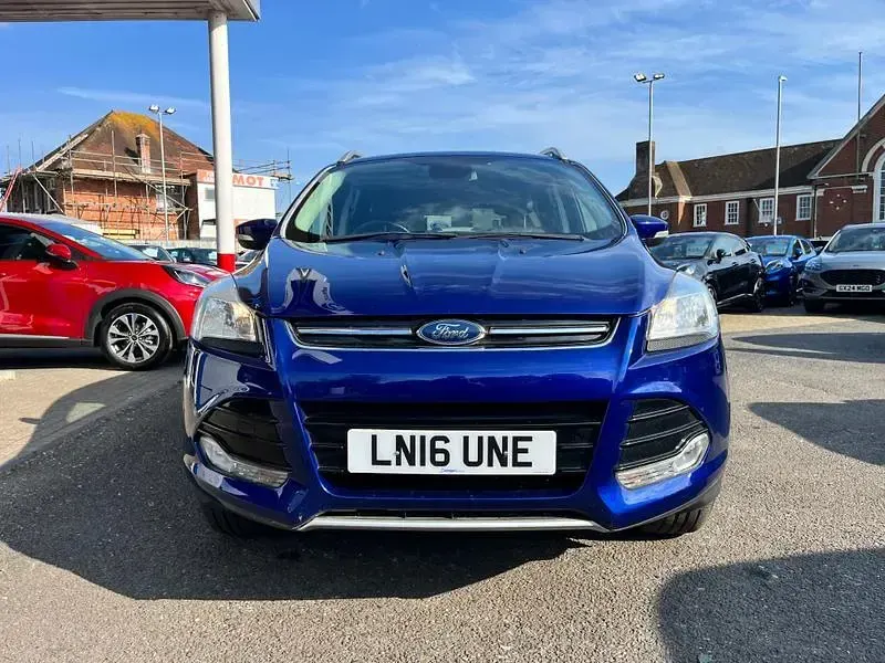 Used Ford Kuga Titanium 182 HP (133 kW) 2016 Blue SUV
