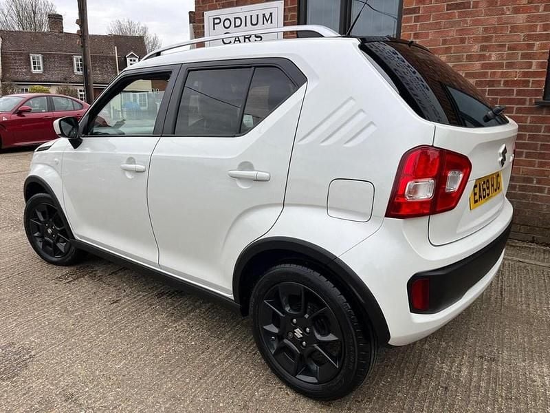 Used Suzuki Ignis SZ-T 90 HP (66 kW) 2019 White SUV
