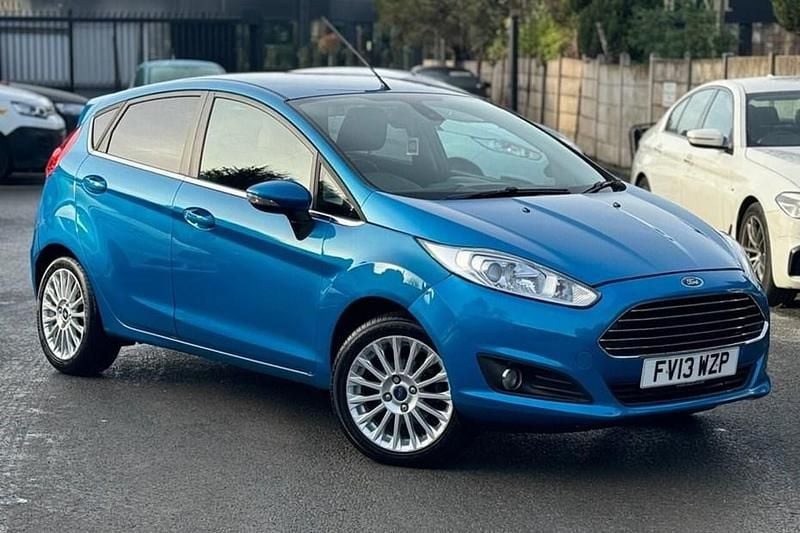 Blue Used 2013 Ford Fiesta Titanium Hatchback | £6,995 (Good price) - Image 1/1