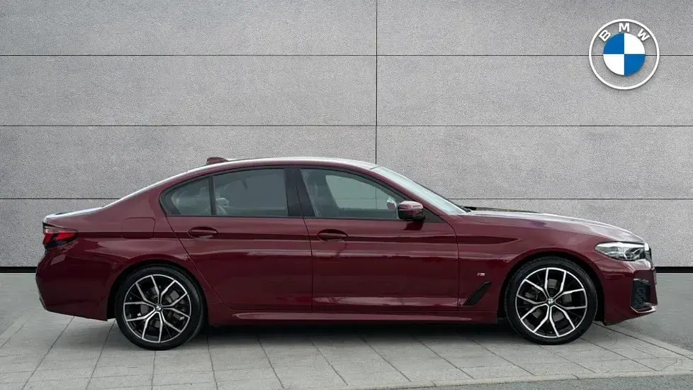 Used BMW 520 M Sport 187 HP (137 kW) 2022 Red