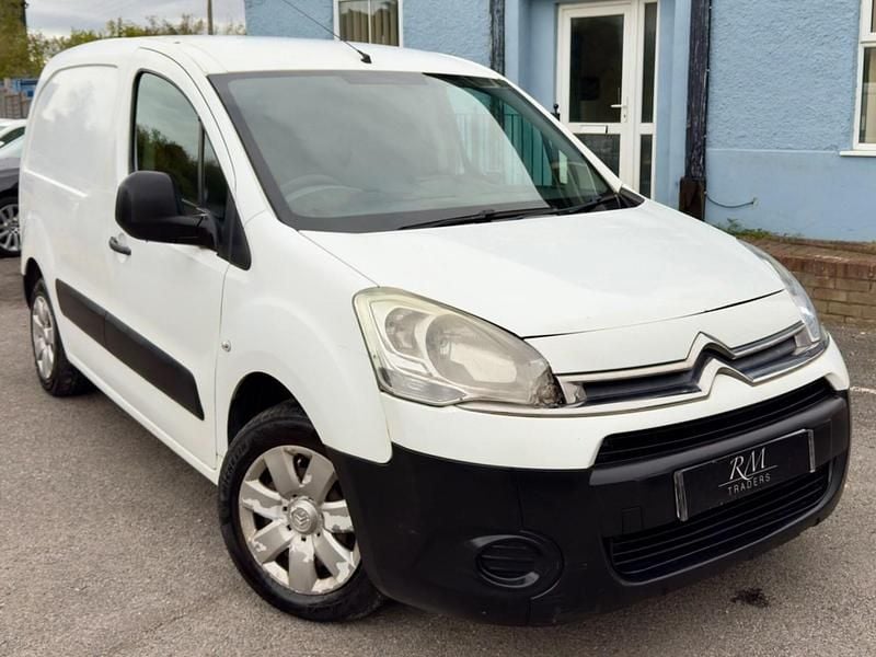 White Used 2012 Citroën Berlingo MPV | £2,150 (Fair price) - Image 1/4