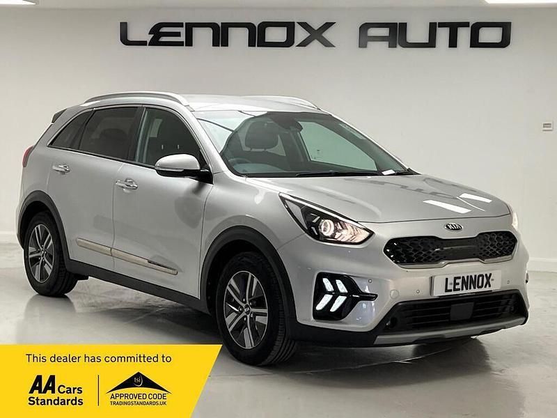 Silver Used 2021 Kia Niro 2 SUV | £16,990 (Good price) - Image 1/4