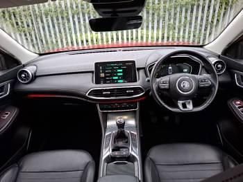 Used MG HS Exclusive 162 HP (119 kW) 2022 Red SUV